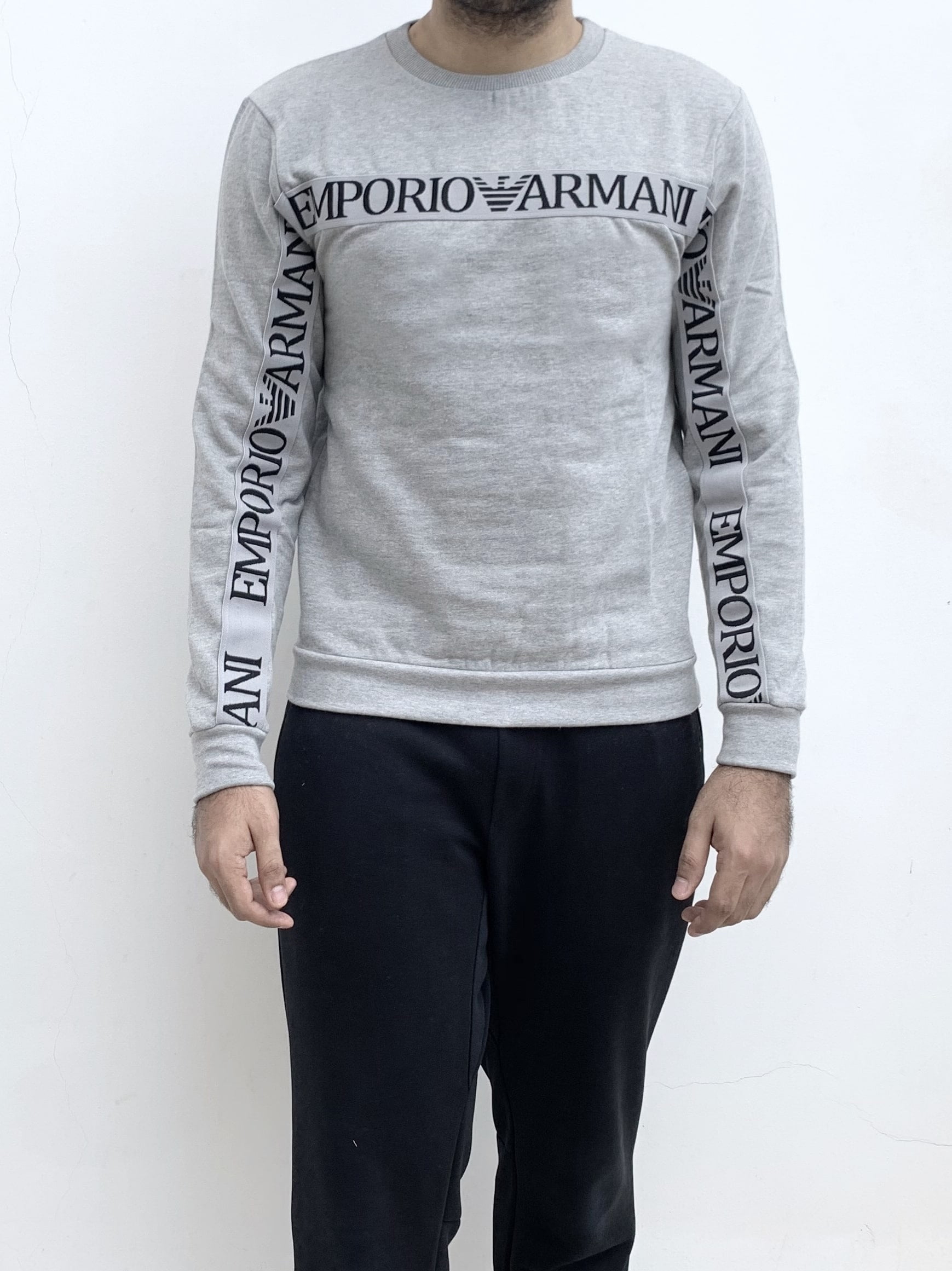 IMG 9473 min - Emporio Armani Premium Sweatshirt